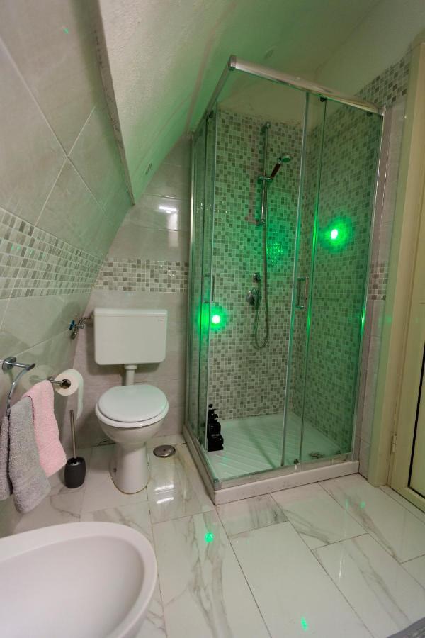 Granvit Appartement Napels